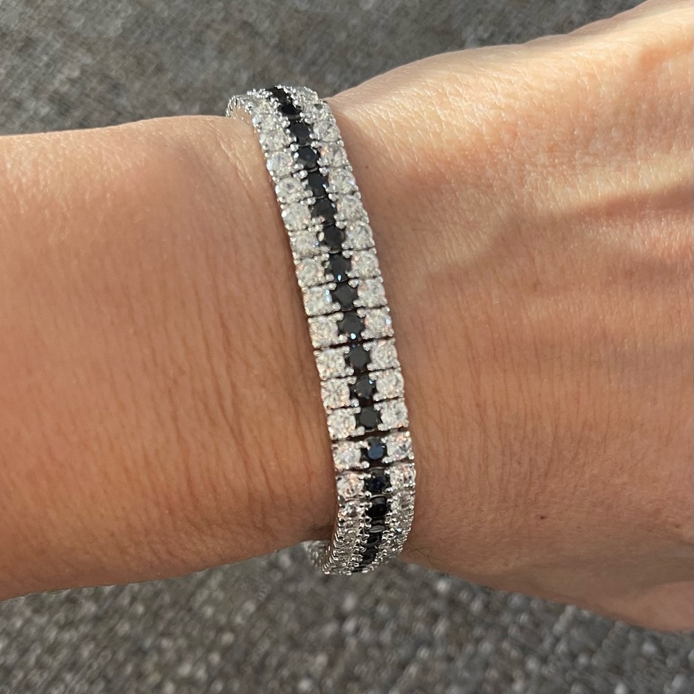 Sterling Silver Black/Clear CZ Bracelet 7.25”